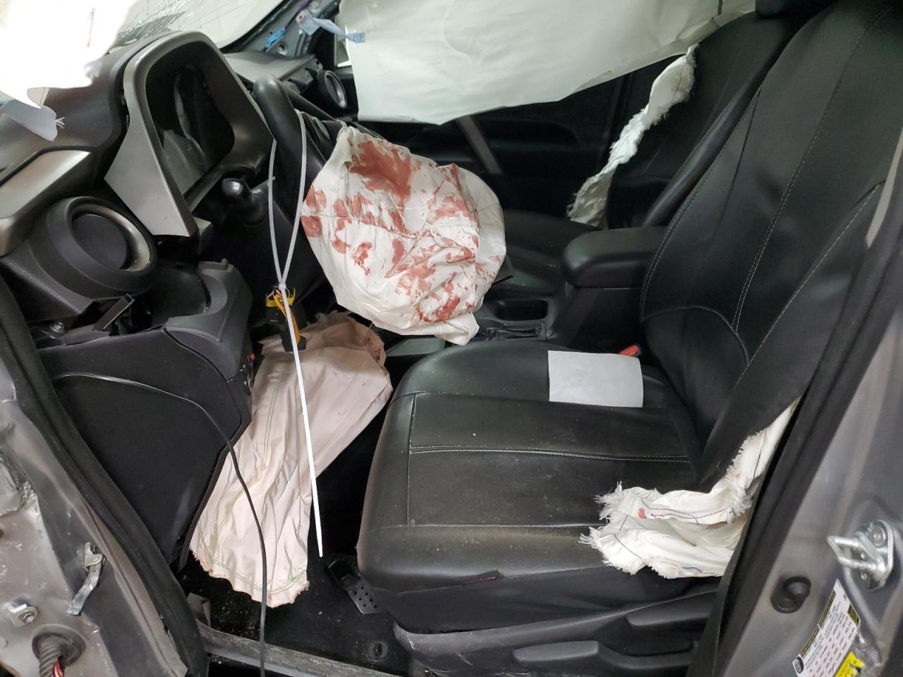 2016 Toyota RAV 4 - Image 7