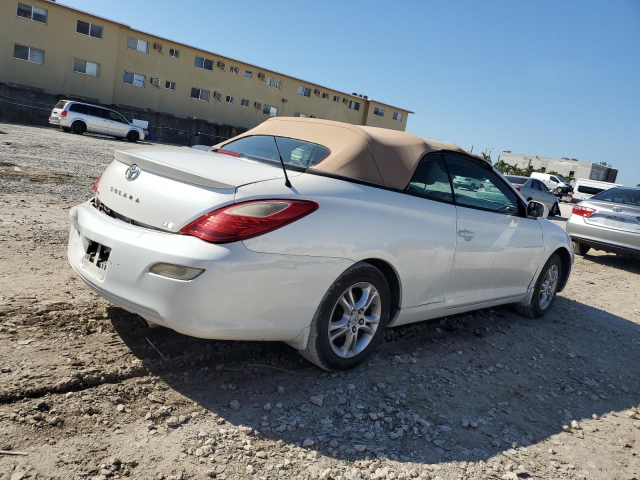 2007 Toyota Camry Solara - Image 3