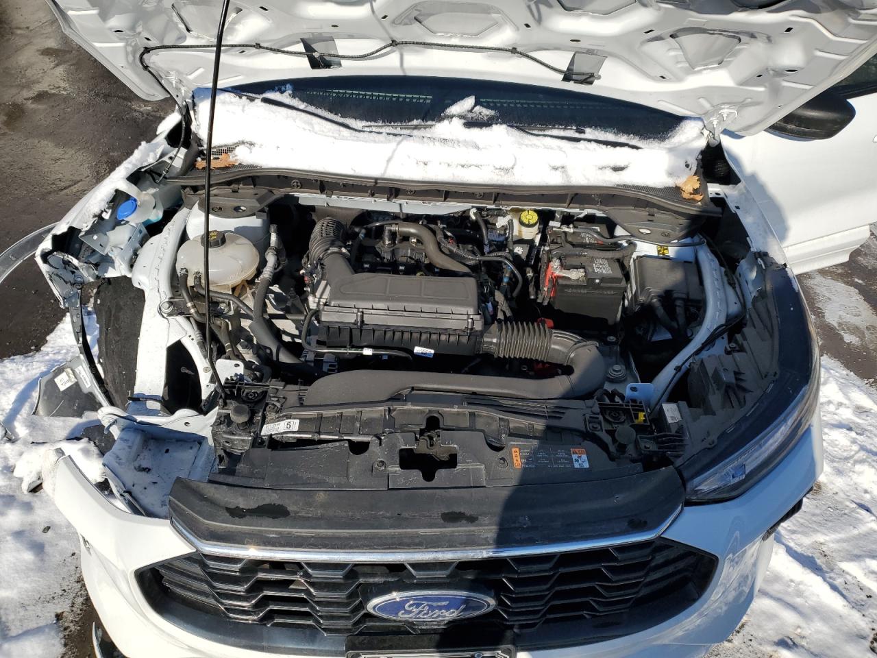 2023 Ford Escape - Image 13