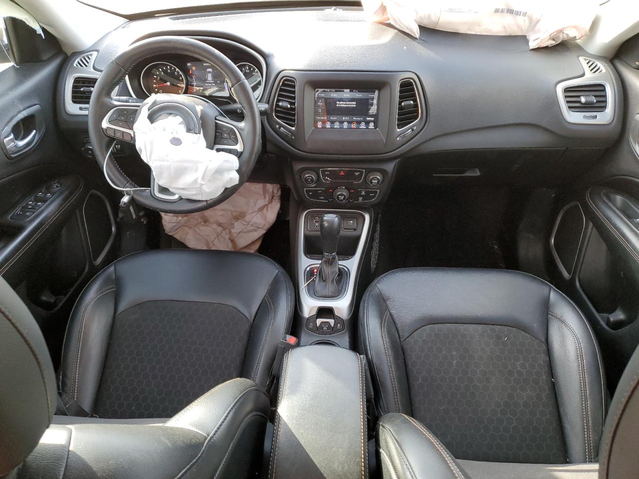 2018 Jeep Compass Latitude VIN: 3C4NJCBB5JT226350 Lot: 87083934