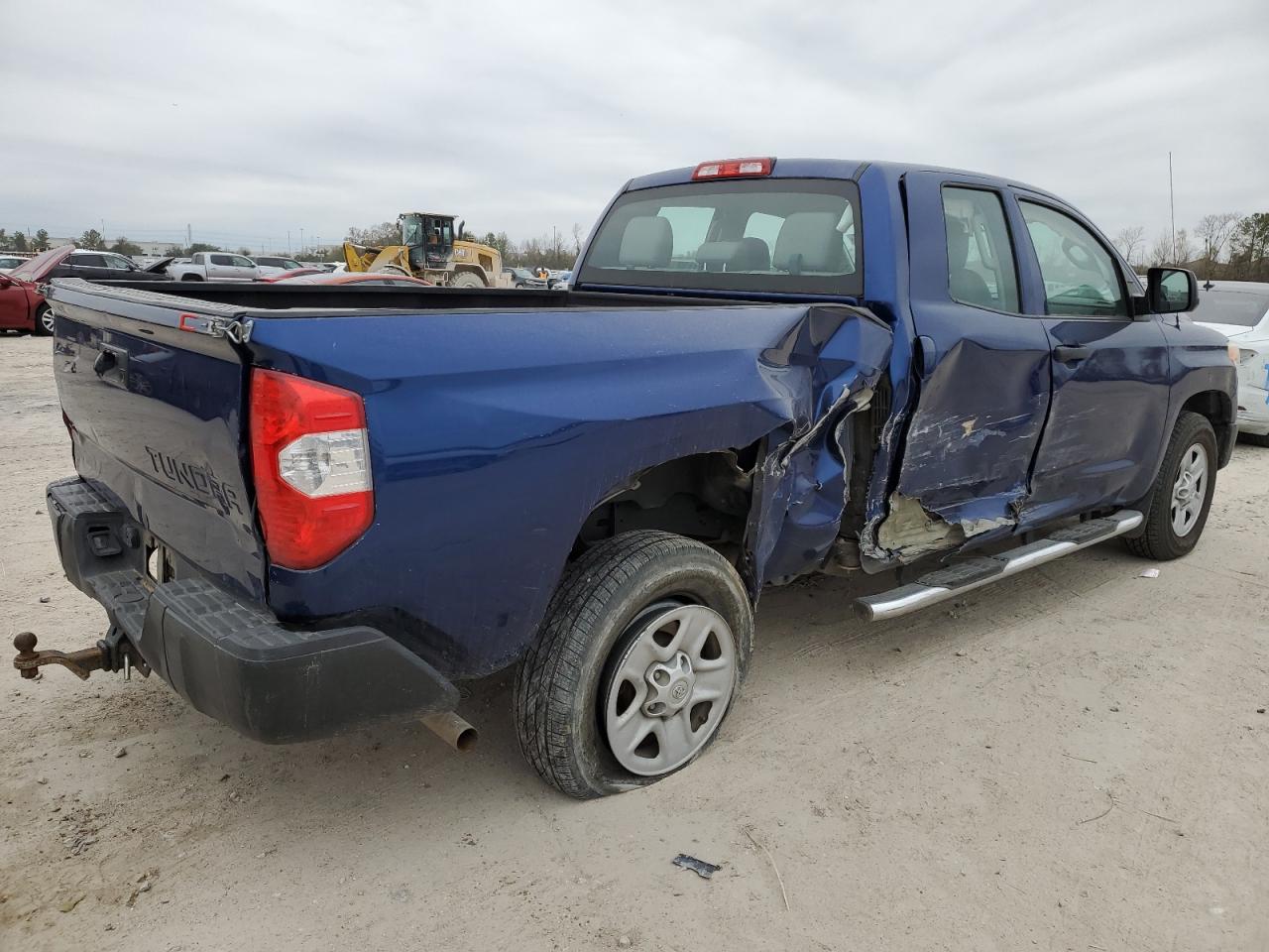 2015 Toyota Tundra - Image 3