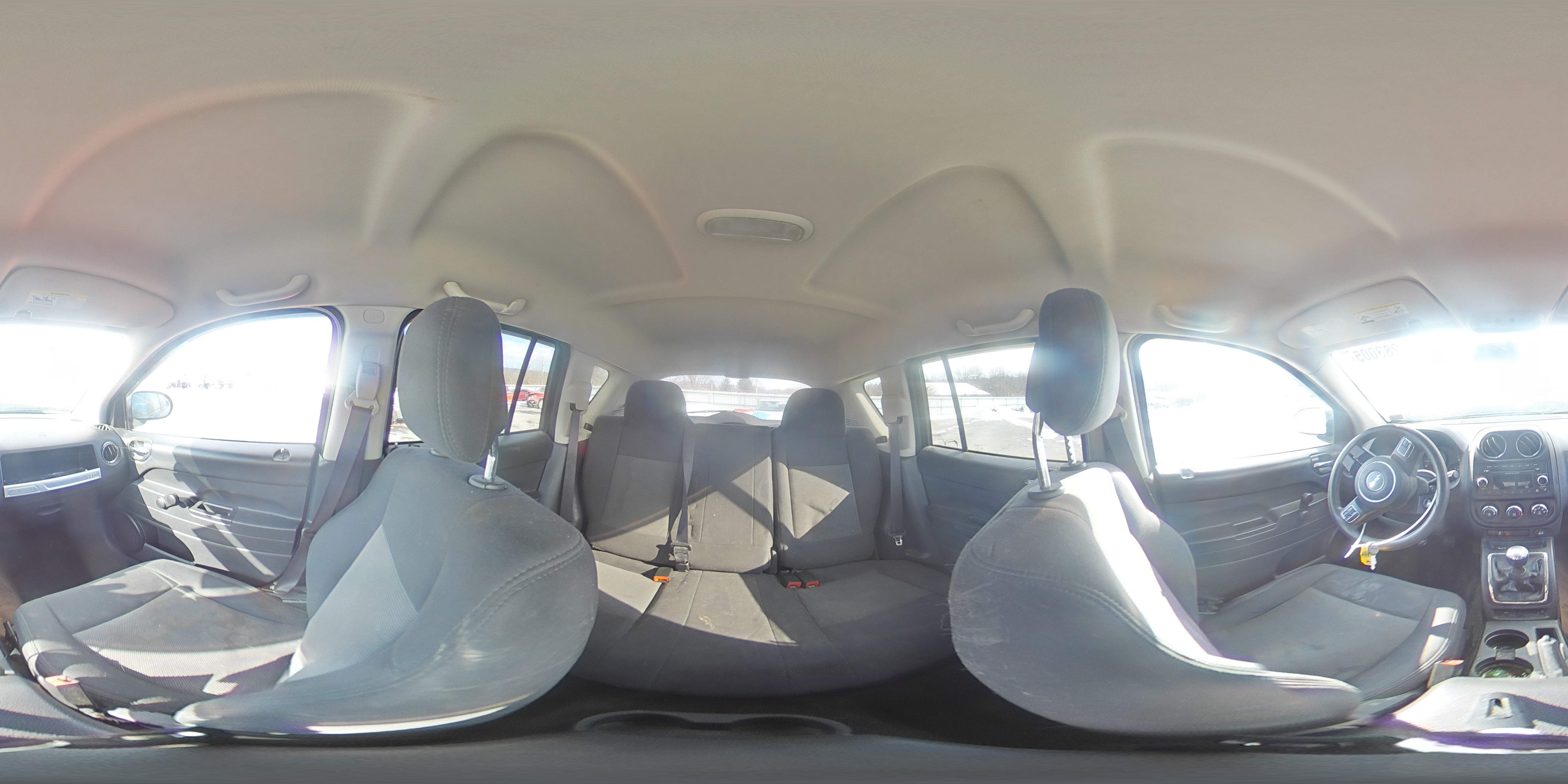 2014 Jeep Compass - Image 12