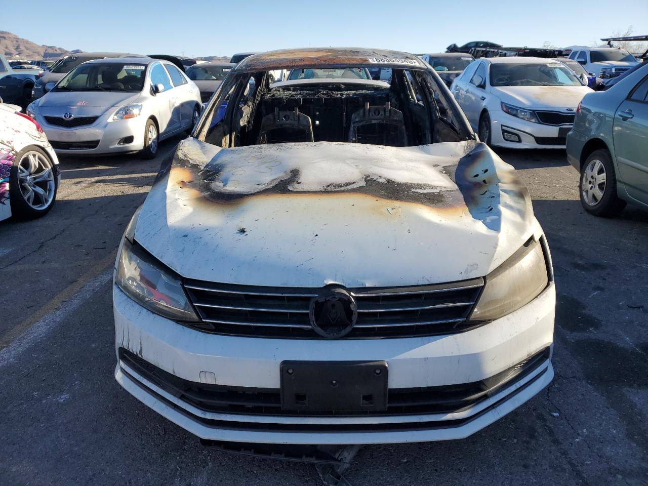 2016 Volkswagen Jetta - Image 5