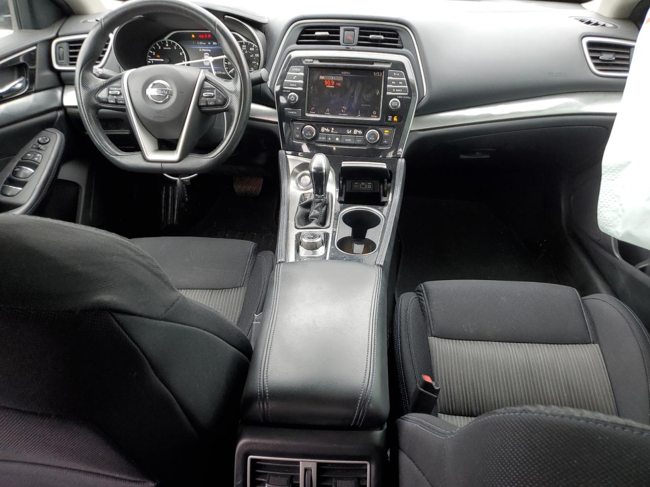 2019 Nissan Maxima - Image 8