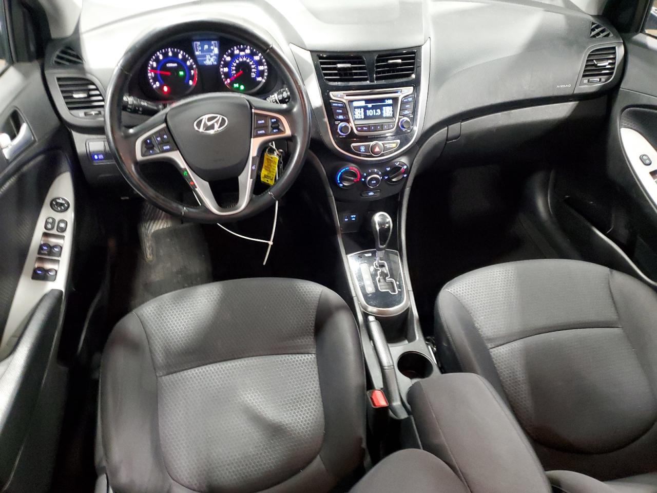 2017 Hyundai Accent - Image 8