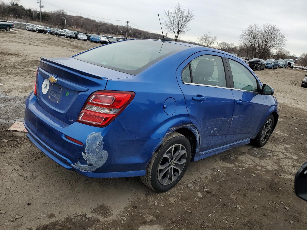 2017 Chevrolet Sonic - Image 3