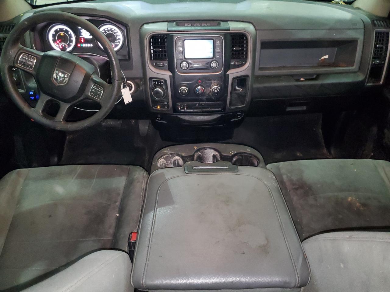 2016 RAM 1500 - Image 8