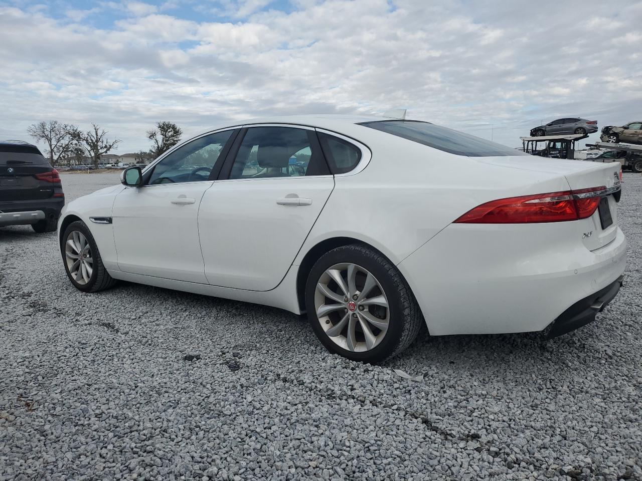 2018 Jaguar XF - Image 2