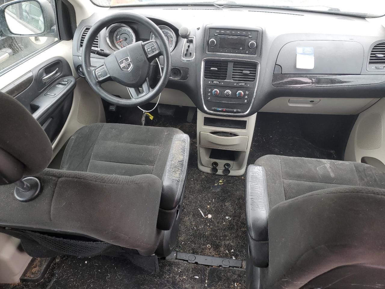 2015 Dodge Caravan - Image 8