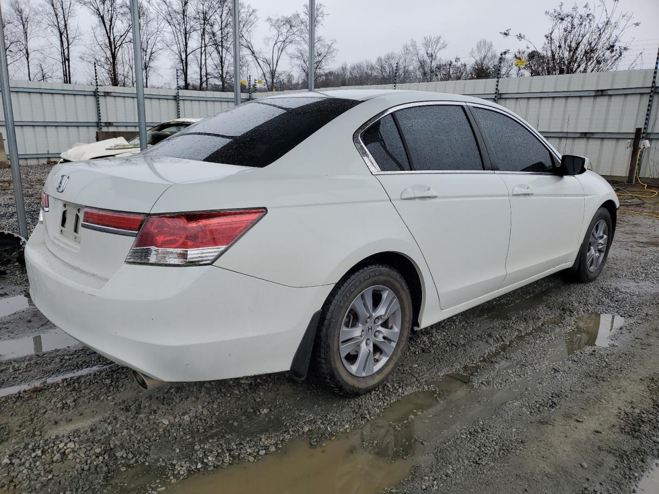 2012 Honda Accord - Image 3