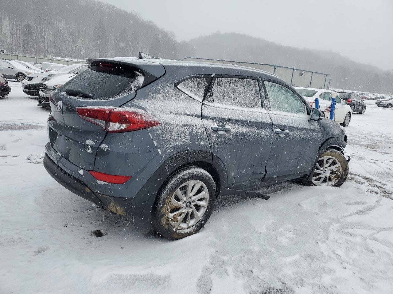 2017 Hyundai Tucson - Image 3