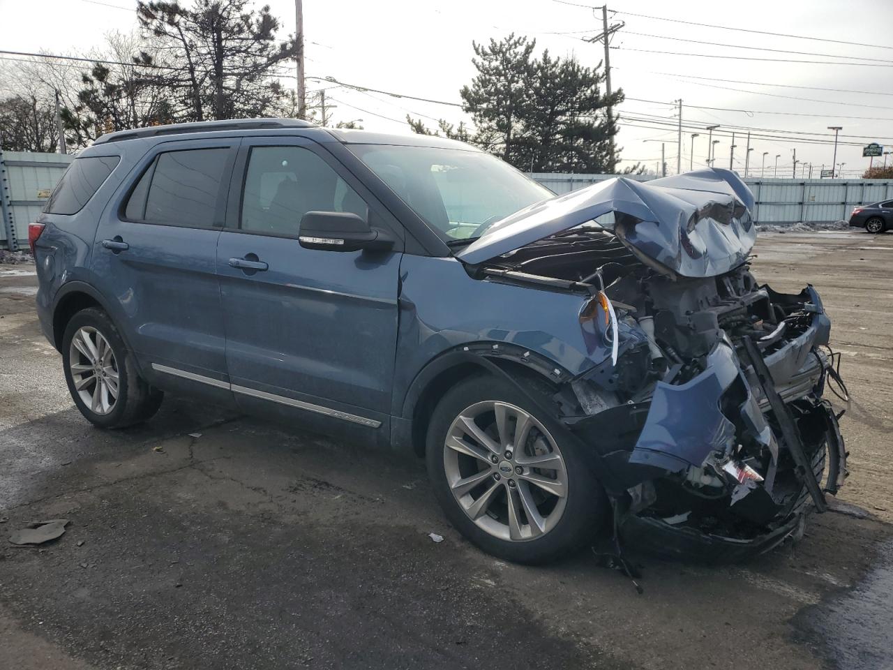 2019 Ford Explorer - Image 4