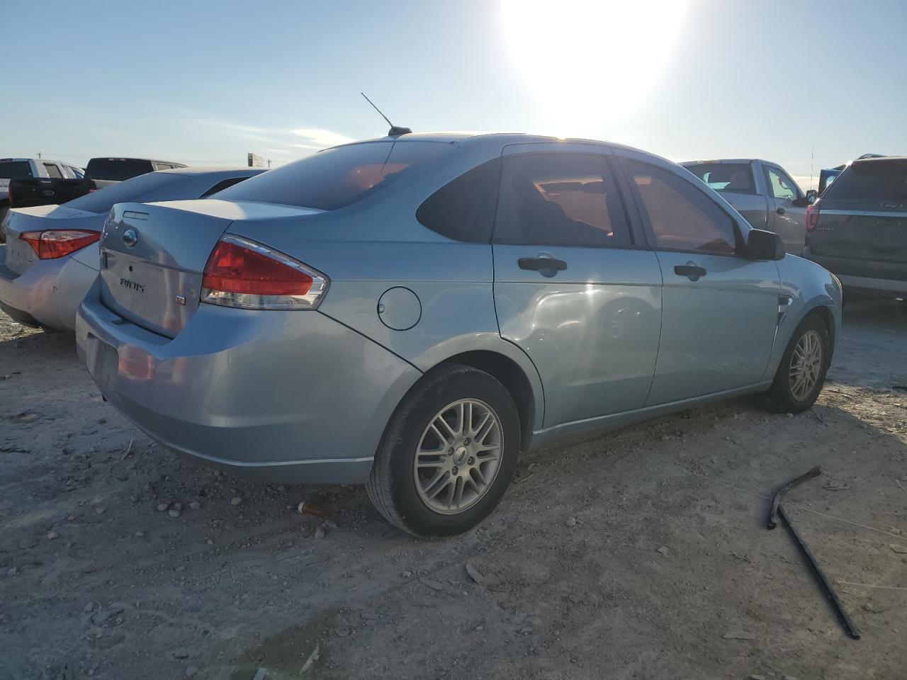 2009 Ford Focus - Image 3