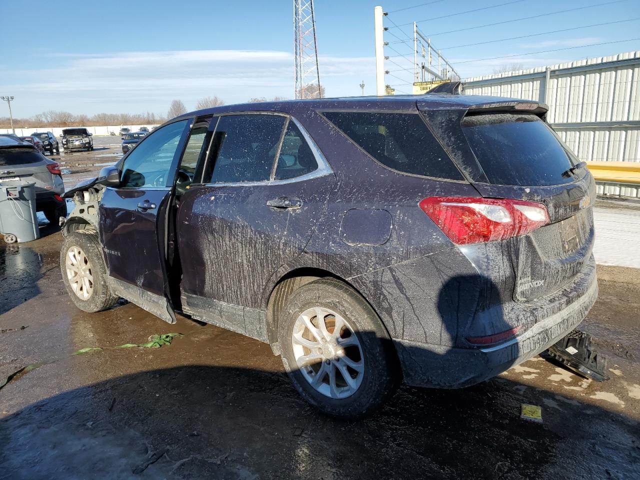 2018 Chevrolet Equinox - Image 2