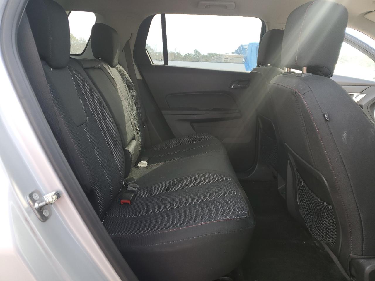 2017 GMC Terrain - Image 11
