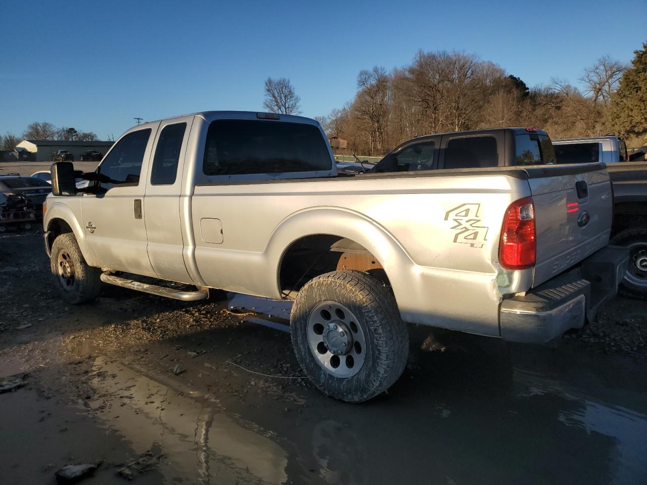 2014 Ford F350 - Image 2