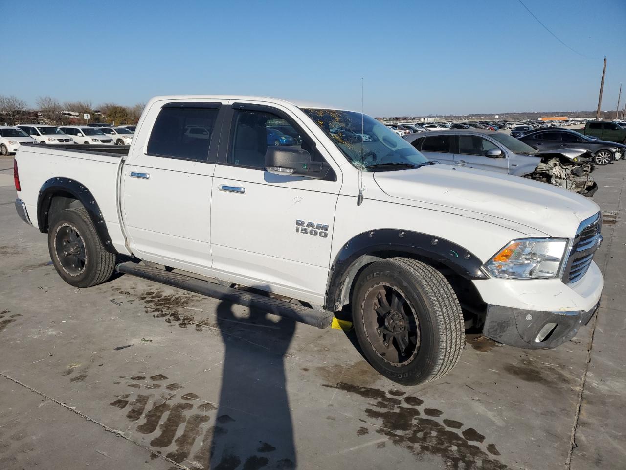 2015 RAM 1500 - Image 4