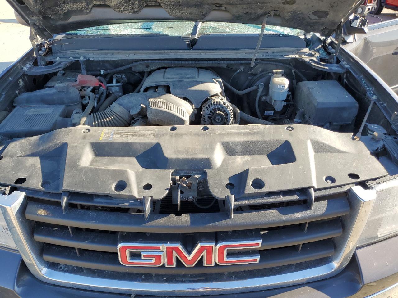 2010 GMC Sierra - Image 12