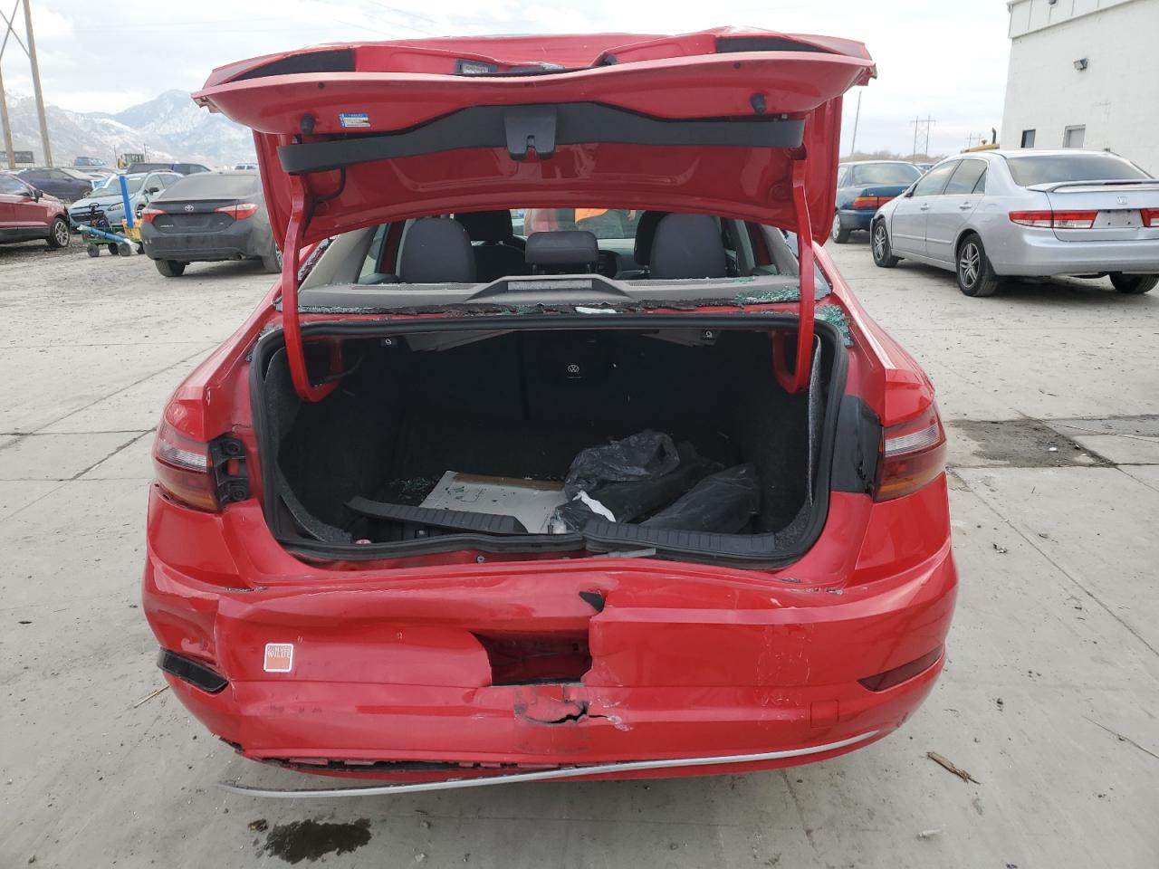 2019 Volkswagen Jetta - Image 6
