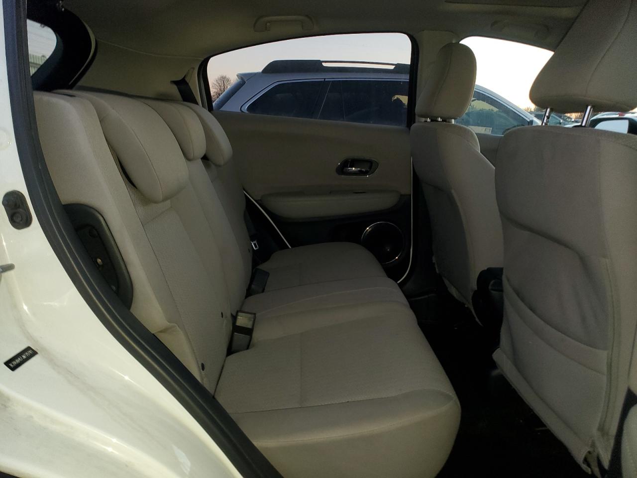 2018 Honda Hr-V Ex VIN: 3CZRU6H57JM725781 Lot: 87505365