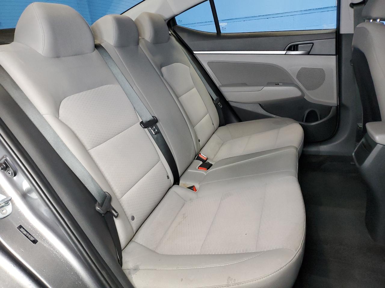 2020 Hyundai Elantra - Image 10