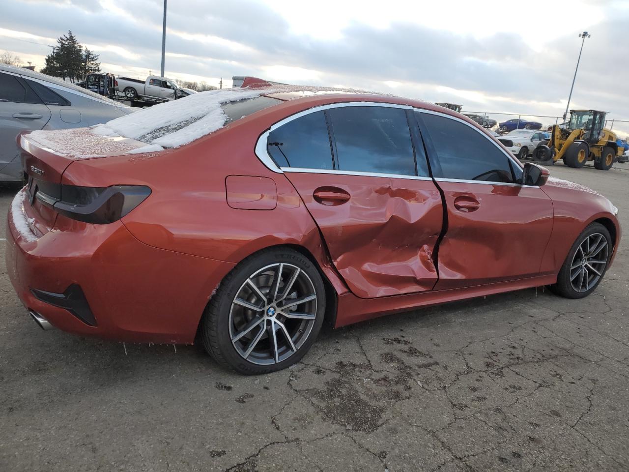 VIN 3MW5R7J01M8C16841 2021 BMW 3 SERIES no.3