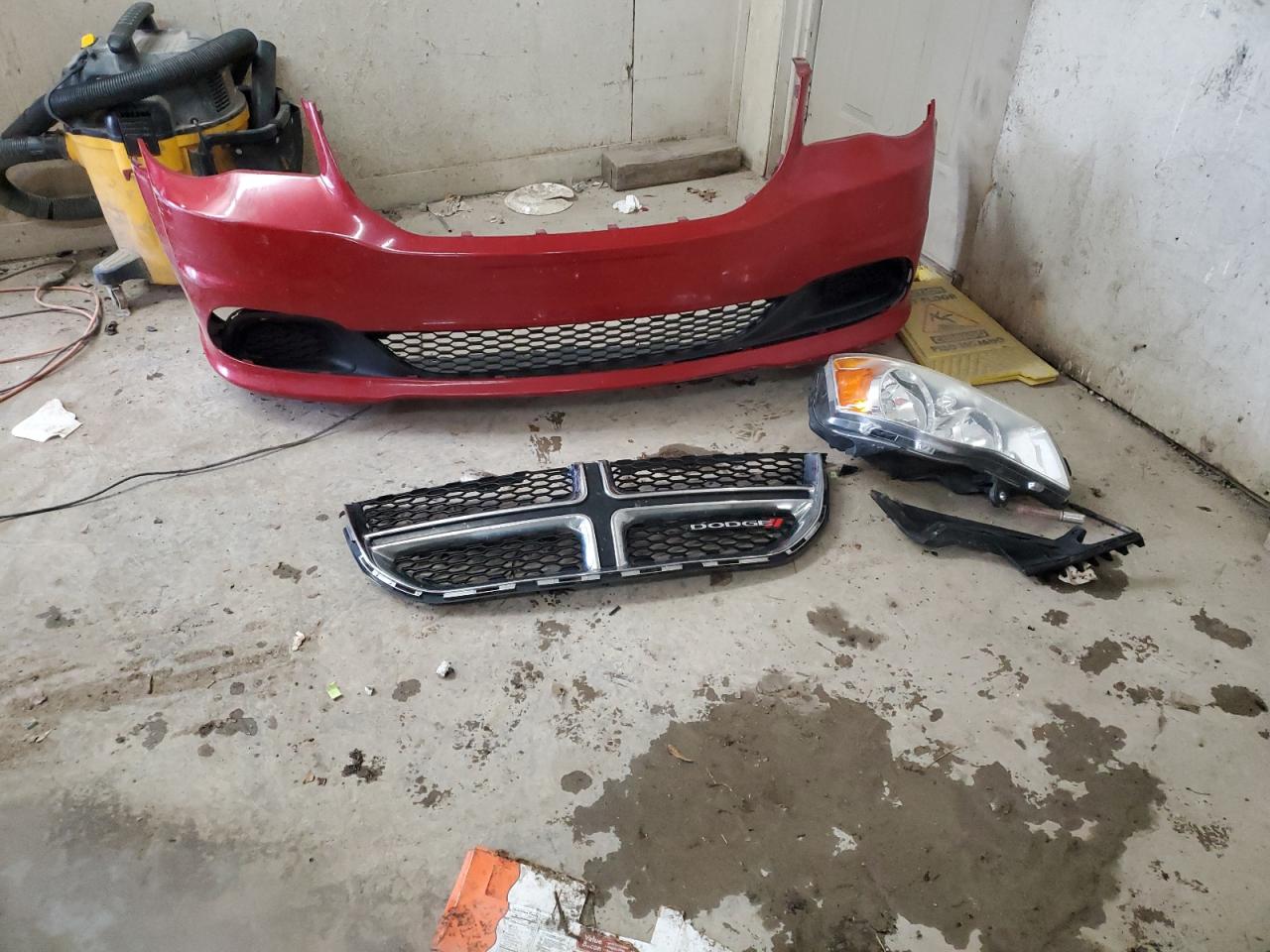 2012 Dodge Caravan - Image 13