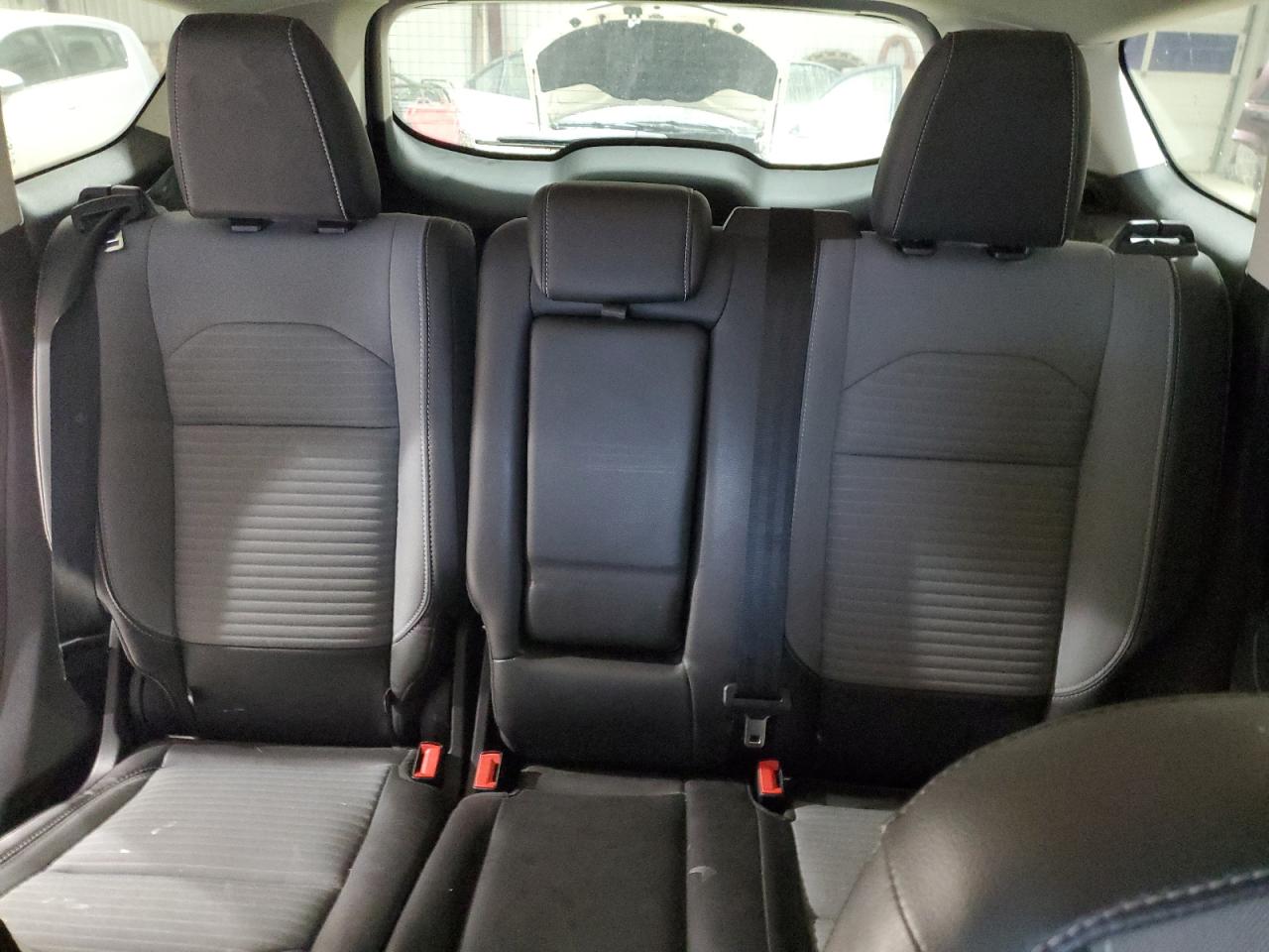 2019 Ford Escape - Image 10