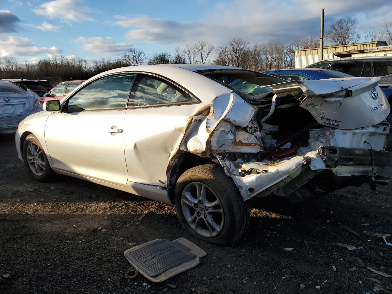 2004 Toyota Camry Solara - Image 2