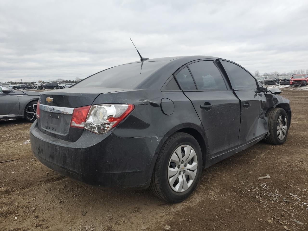 2013 Chevrolet Cruze - Image 3