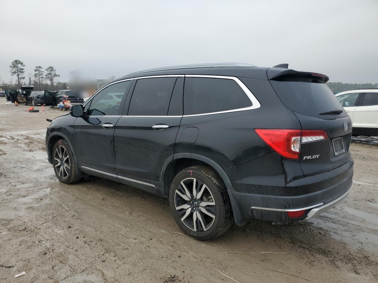 2020 Honda Pilot - Image 2