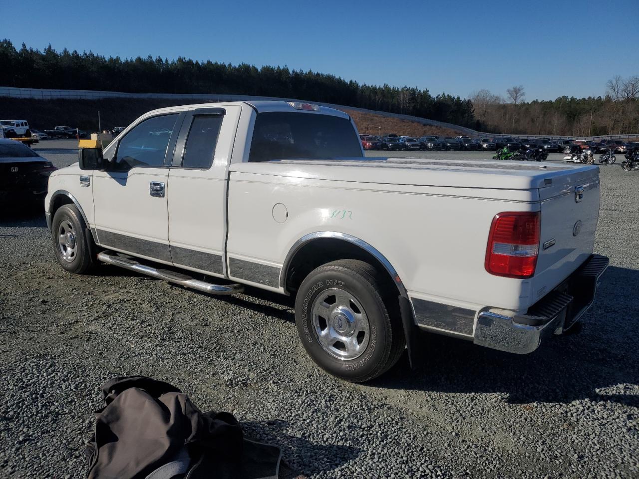 2005 Ford F-150 - Image 2