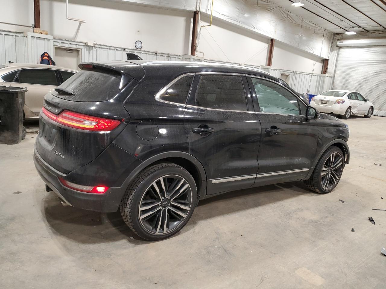 2017 Lincoln MKC - Image 3