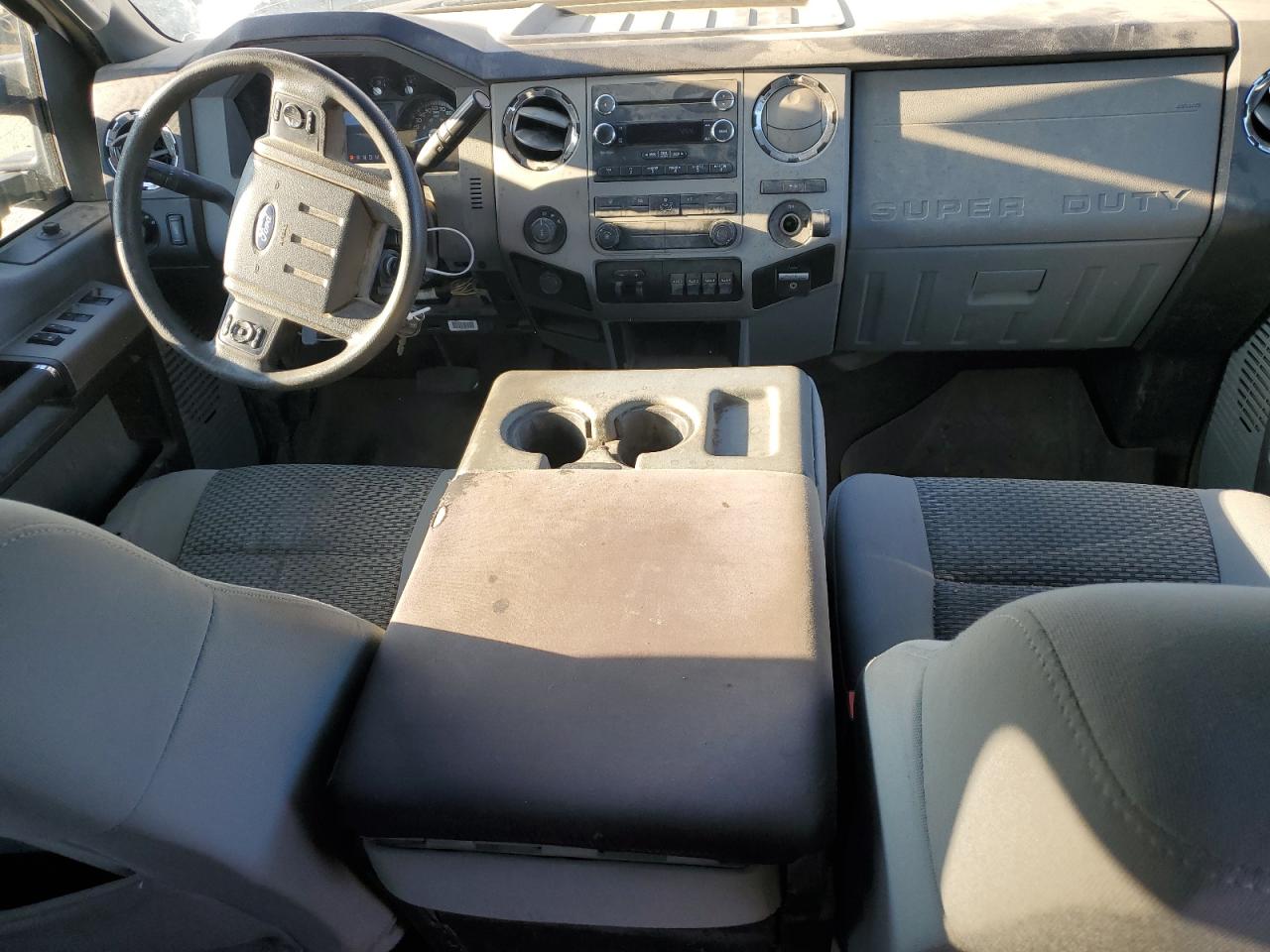 2015 Ford F250 - Image 8