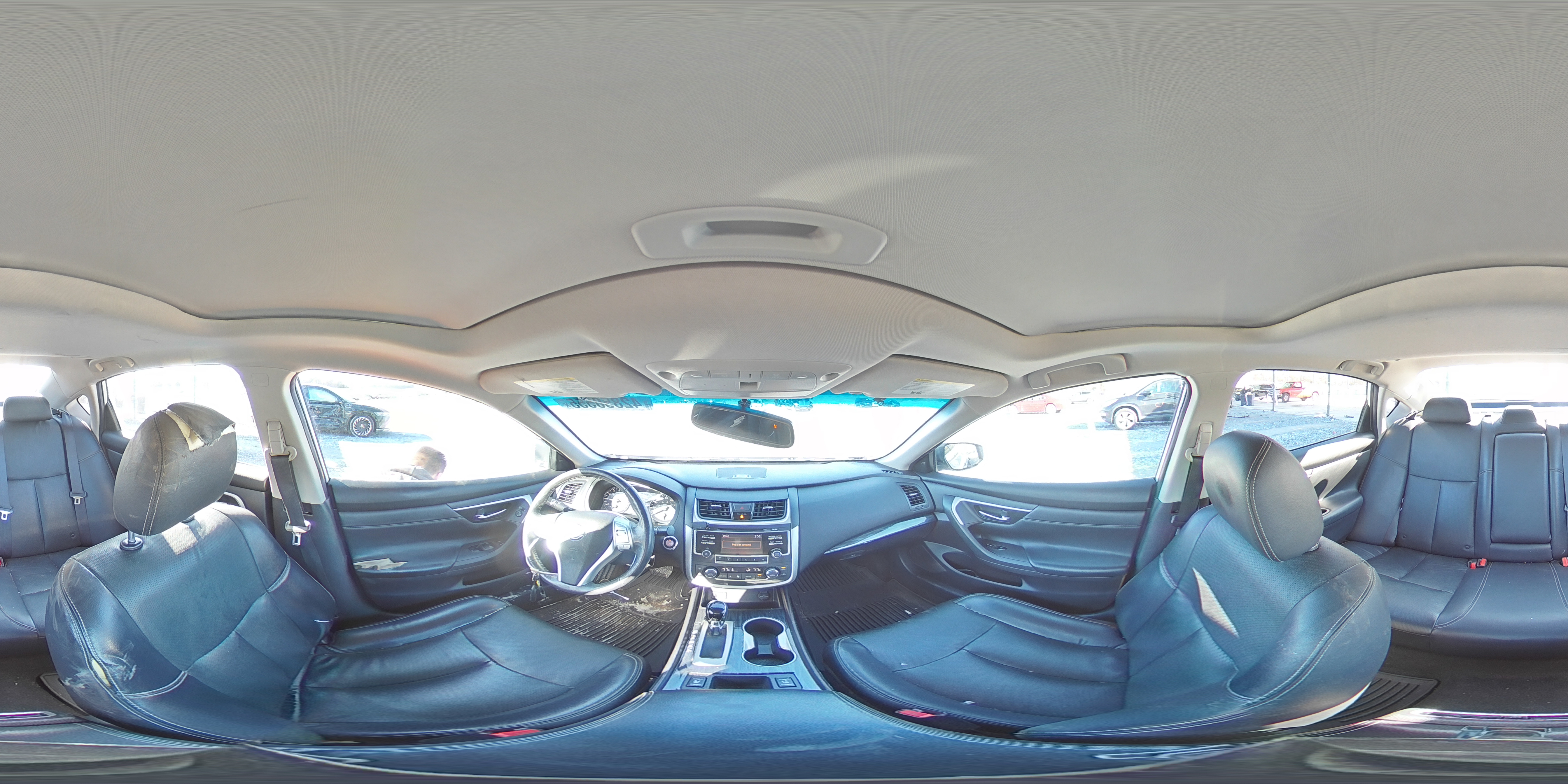 2016 Nissan Altima - Image 13