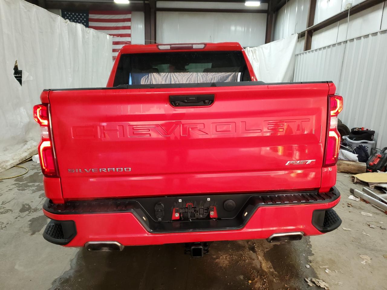 2022 Chevrolet Silverado - Image 6