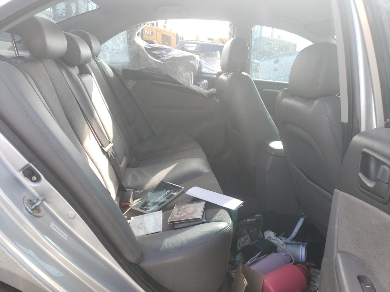 2009 Hyundai Sonata - Image 10