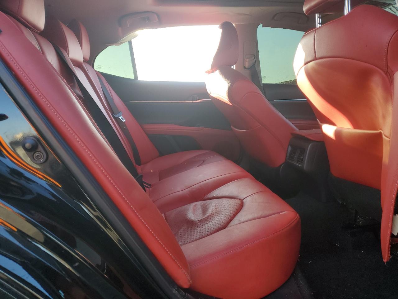 2021 Toyota Camry - Image 11