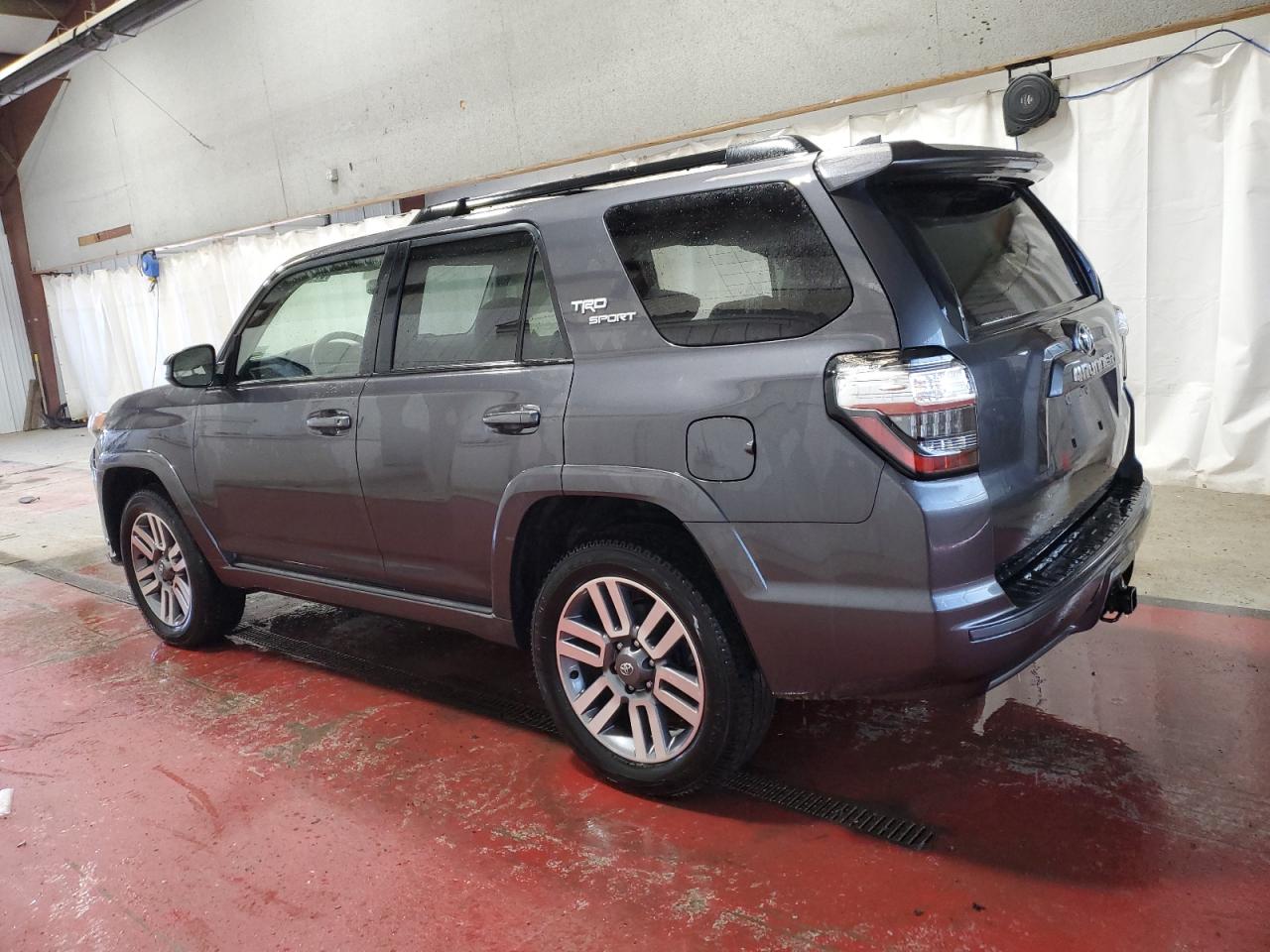 2022 Toyota 4Runner - Image 2