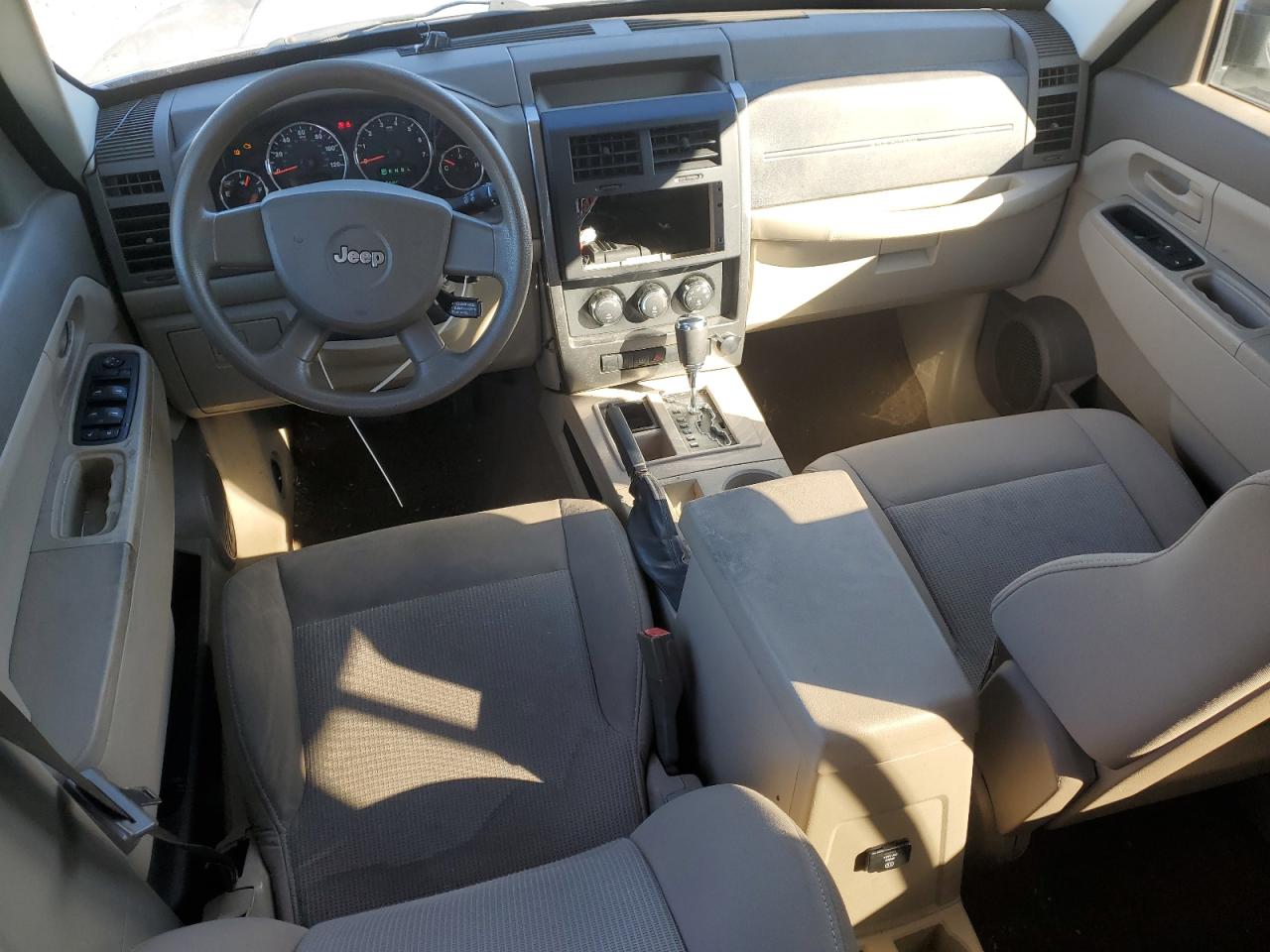 2008 Jeep Liberty (North America) - Image 8