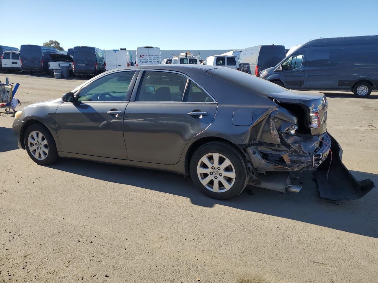 2007 Toyota Camry - Image 2