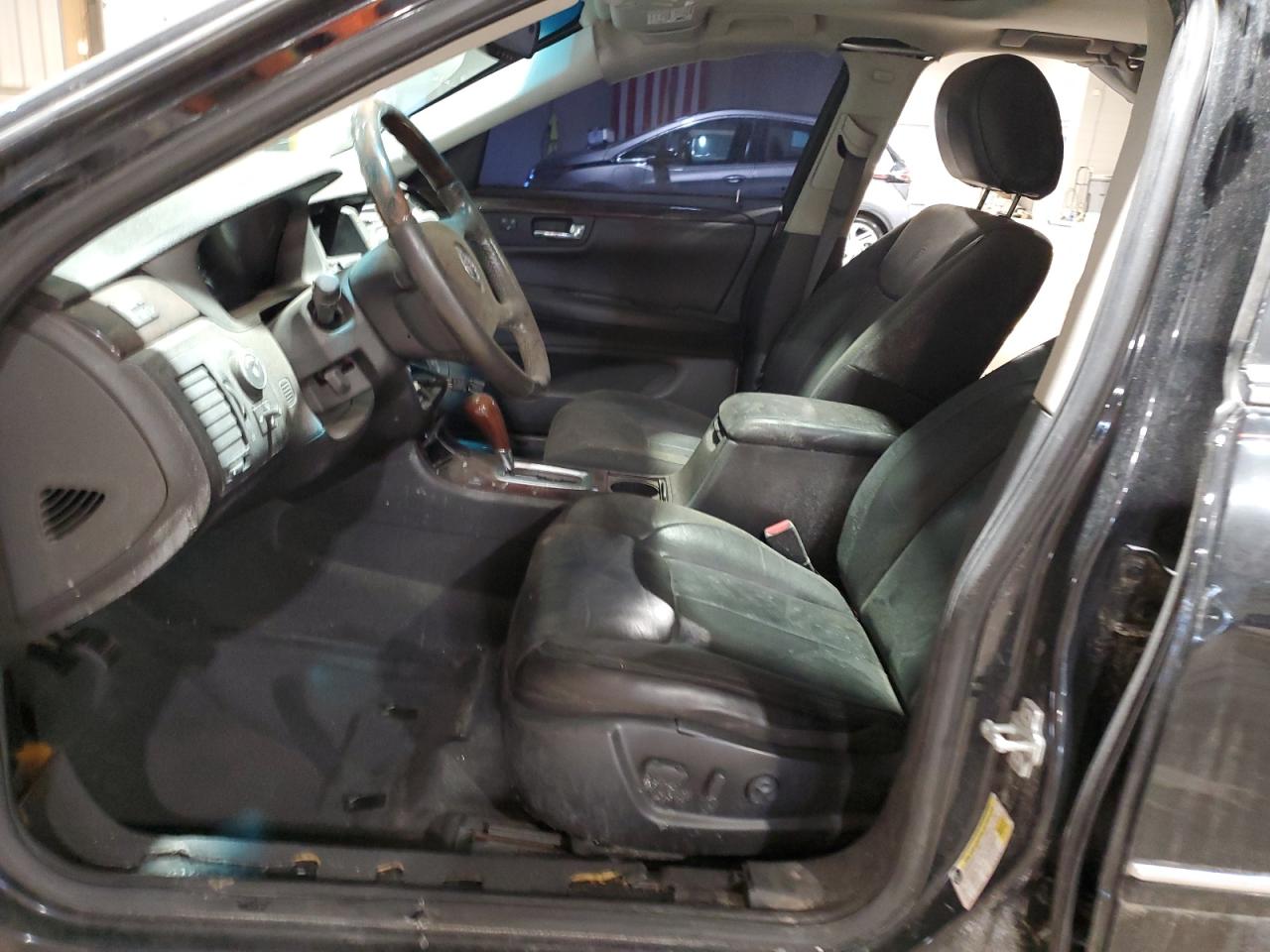 2009 Cadillac DTS - Image 7