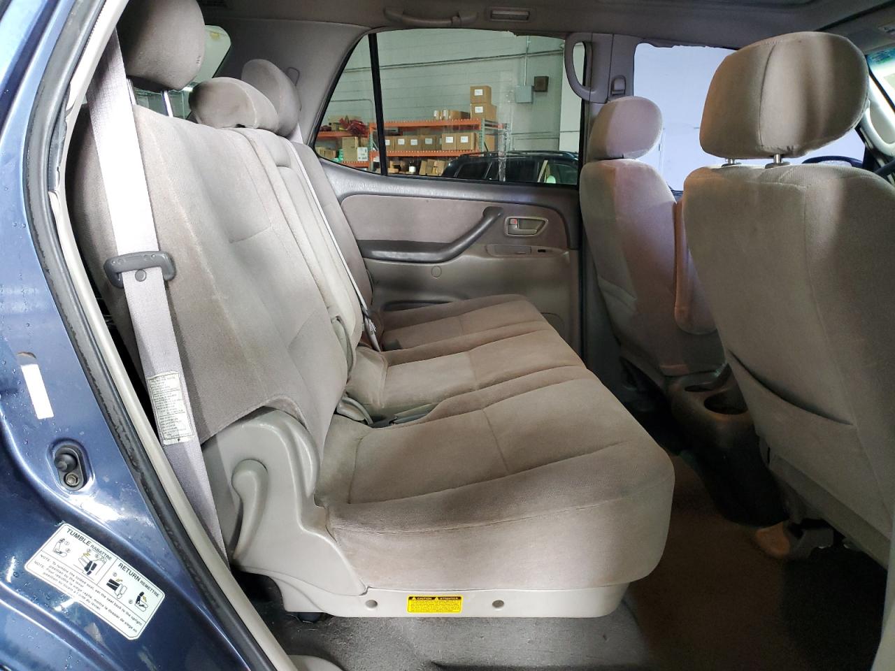 2002 Toyota Sequoia - Image 11
