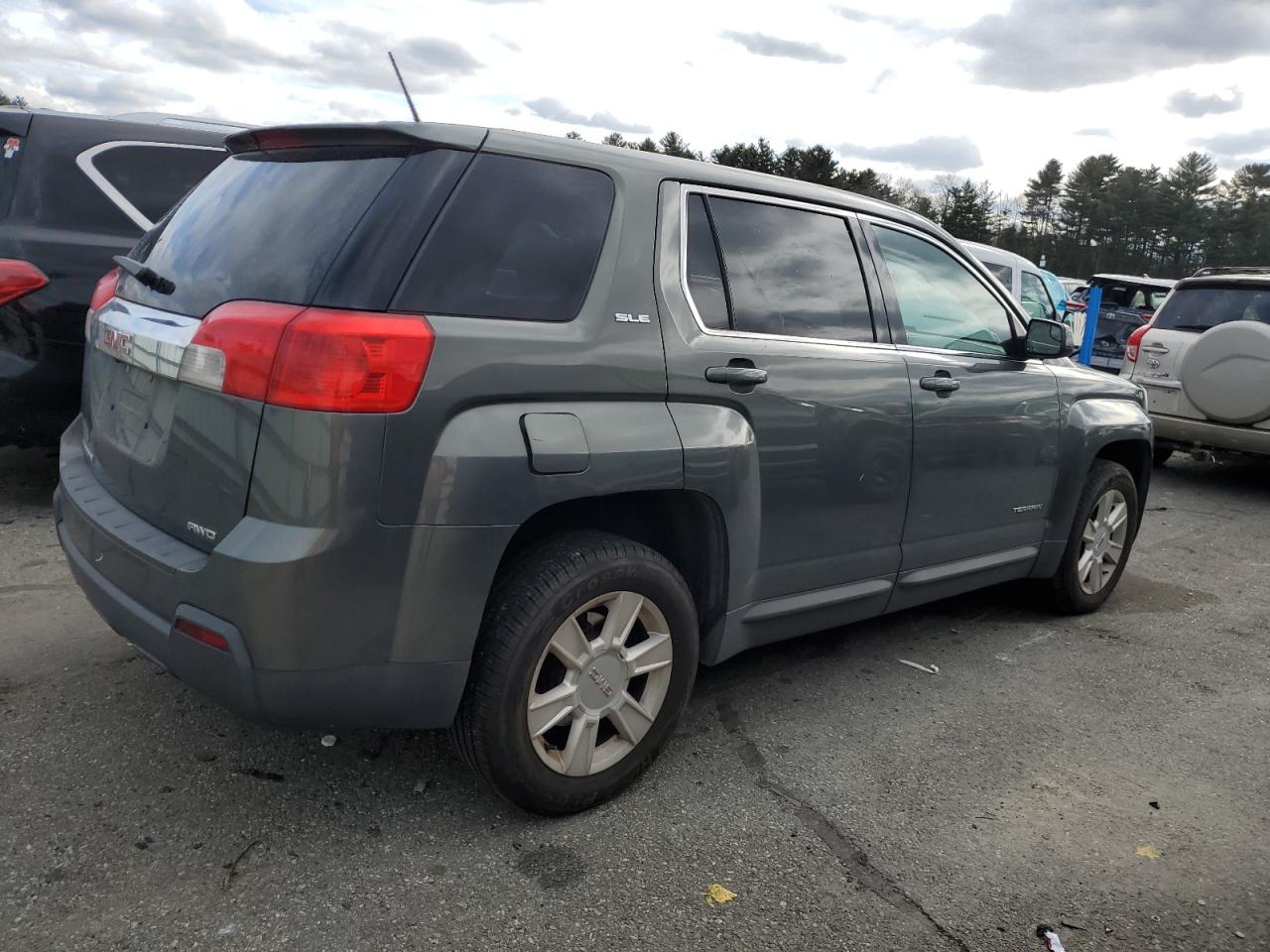 2013 GMC Terrain - Image 3