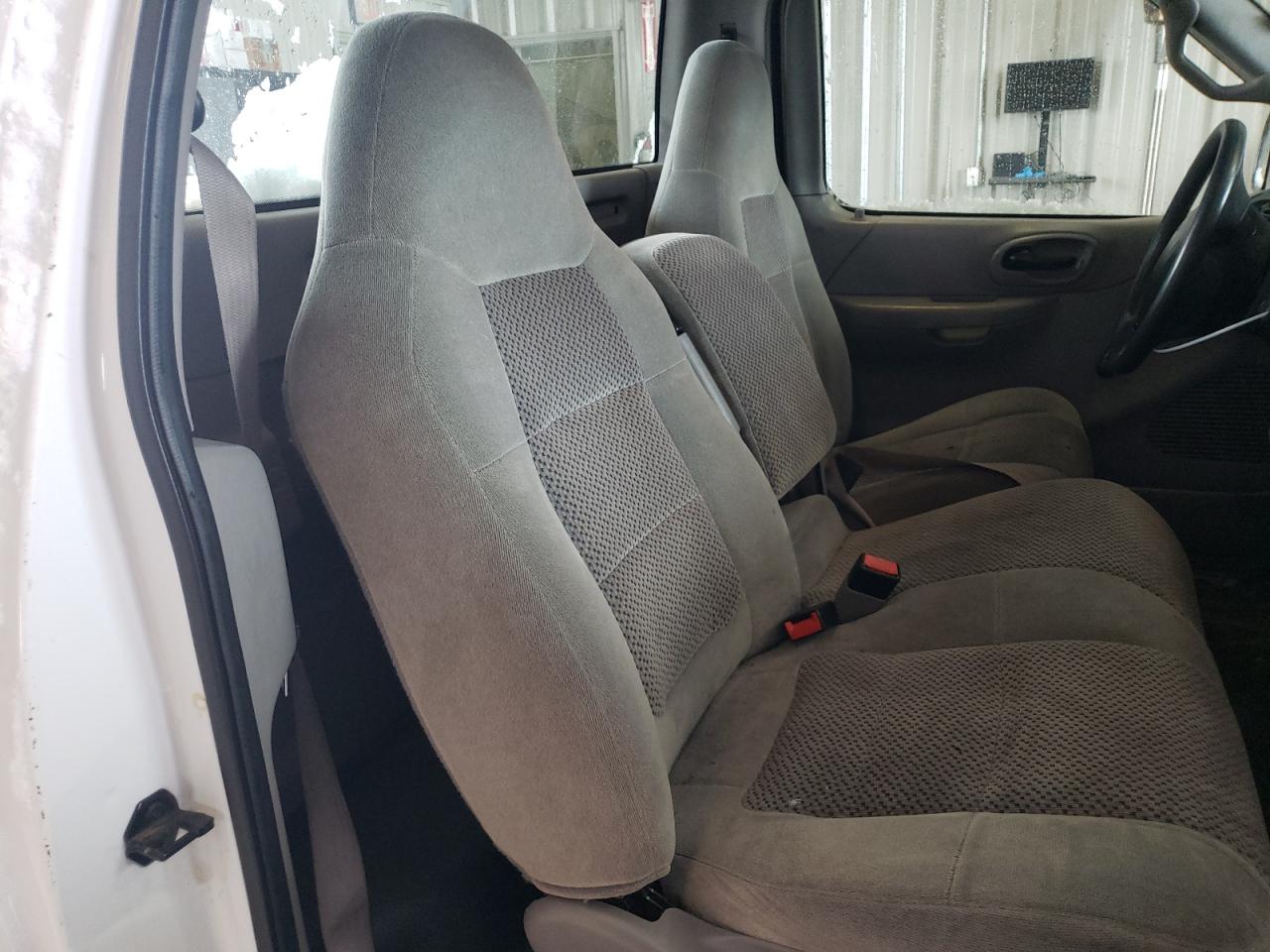 2002 Ford F-150 - Image 10