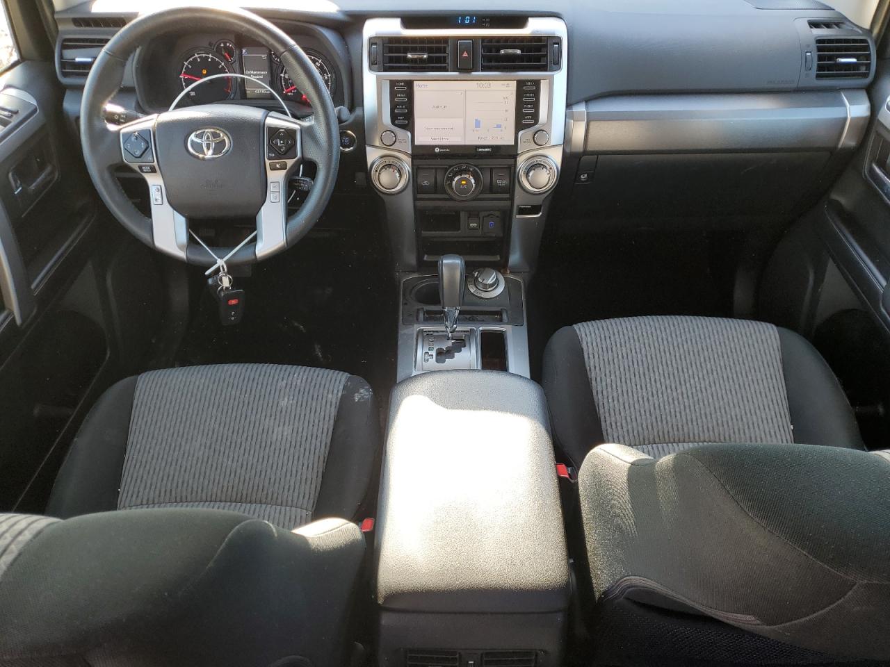 2022 Toyota 4Runner - Image 8