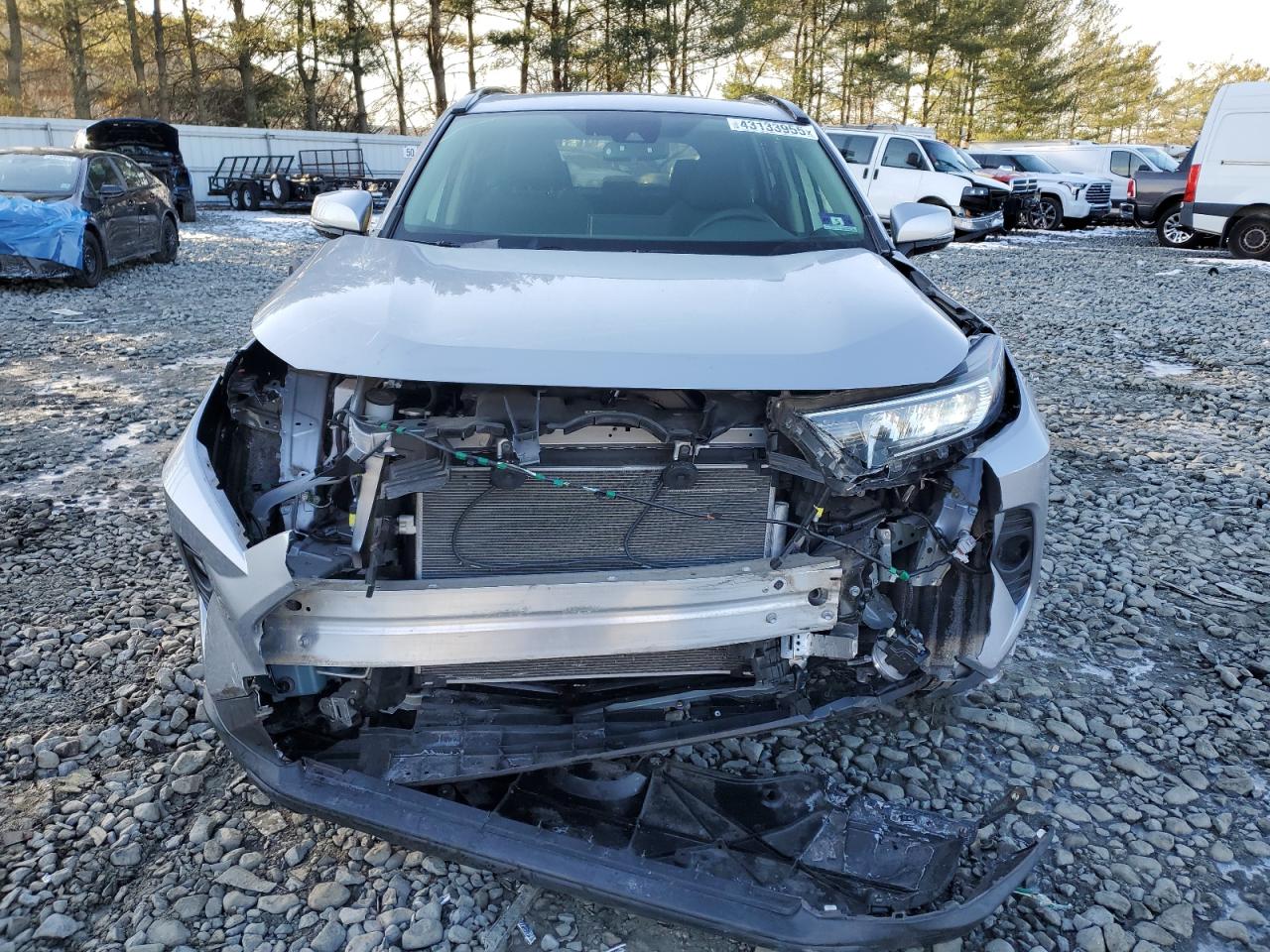 2019 Toyota RAV 4 - Image 5