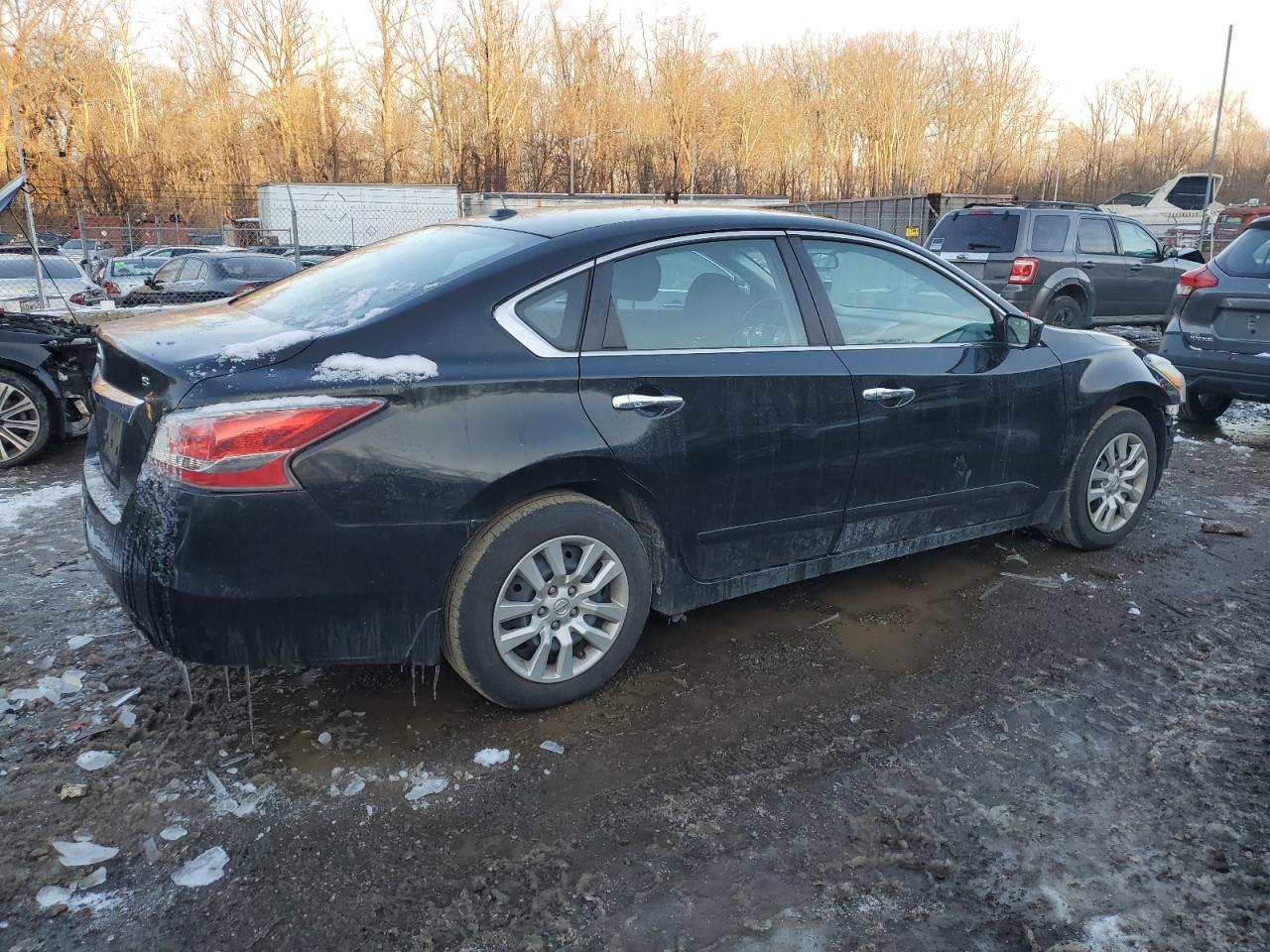 2015 Nissan Altima - Image 3