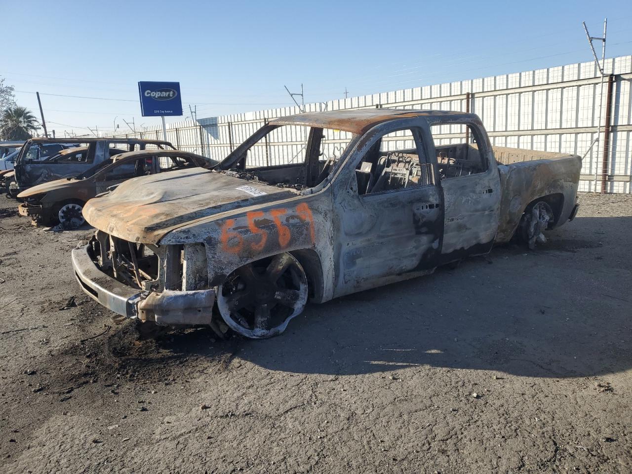 2010 Chevrolet Silverado K1500 Lt for Sale in Bakersfield, CA - Burn