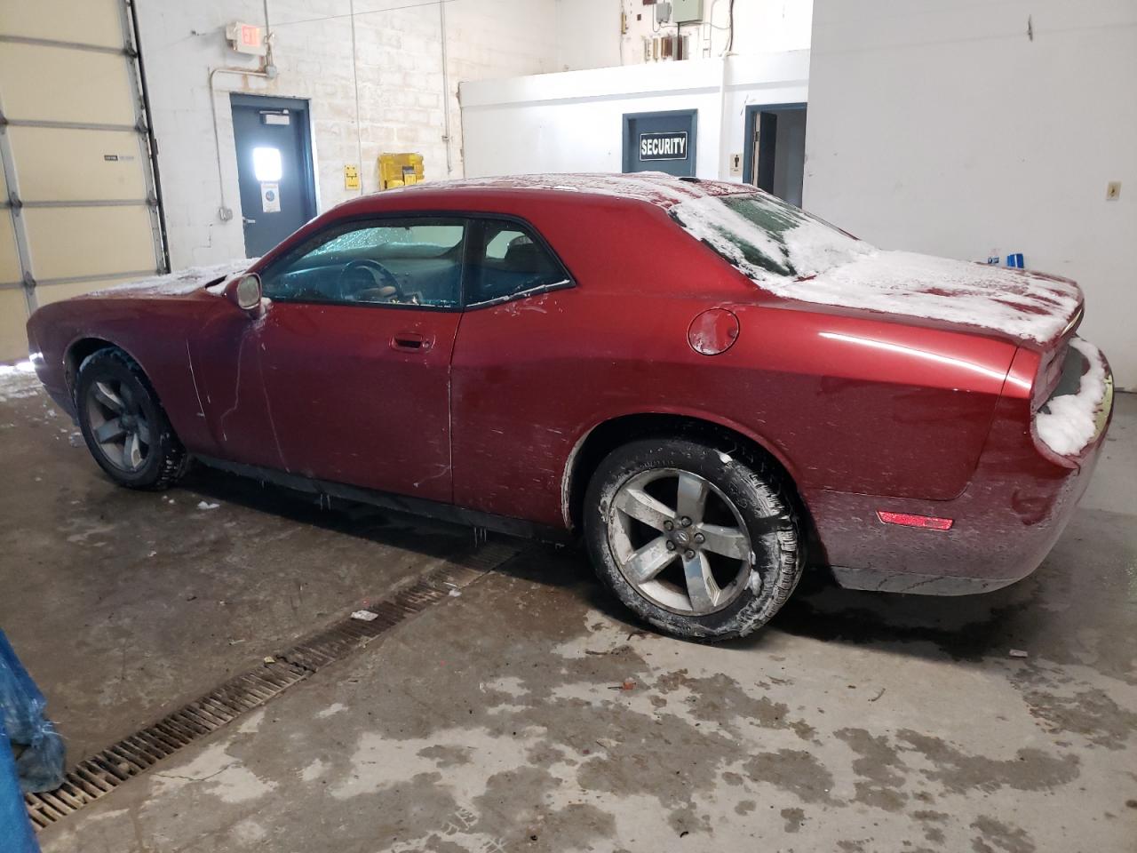 2009 Dodge Challenger - Image 2